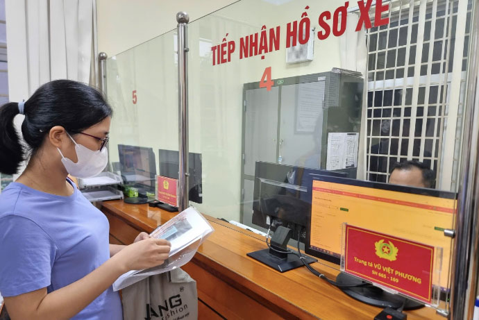 Bộ Công an đang lấy ý kiến góp ý với dự thảo thông tư liên quan đến cấp đổi giấy phép lái xe. Ảnh: H.Lam