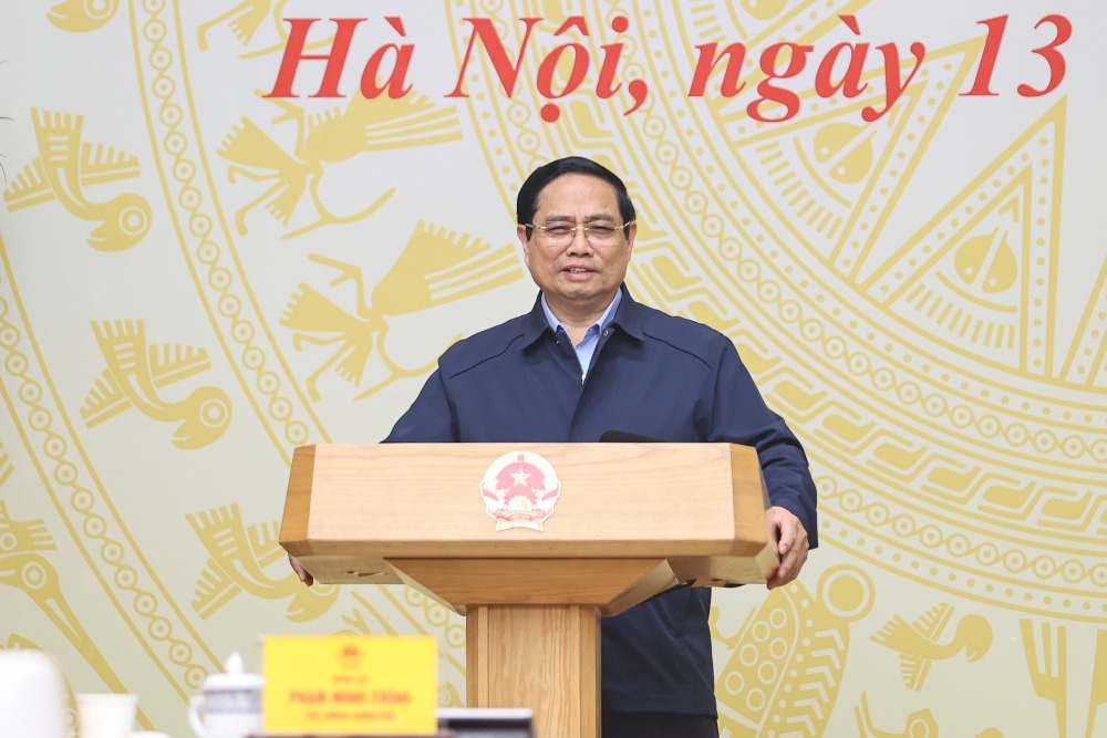 팜민찐 정치국 위원 겸 총리는 사회 주택 정책이 국민 주택 재구축 방향으로 조정되어야 한다고 요청했습니다. 사진: VGP