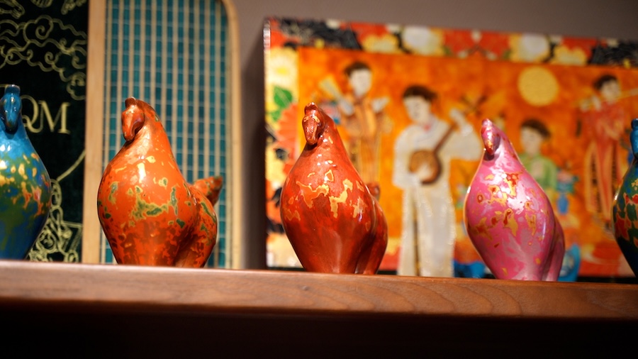 Million-dong lacquered horses become Tet gifts favored by businesses