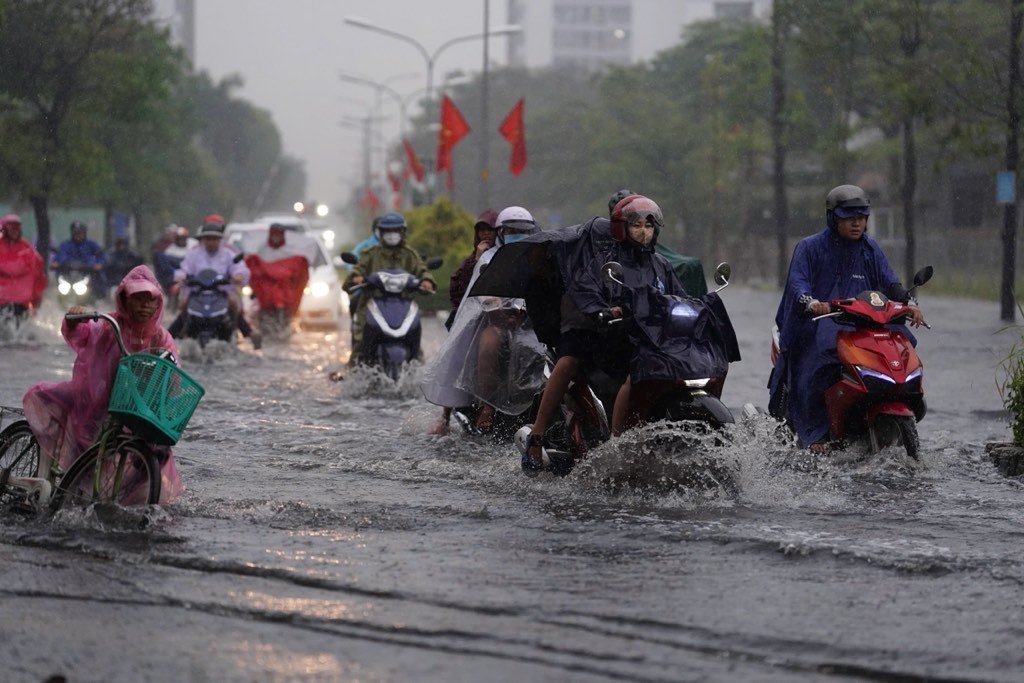 Thunderstorms are maintained in the South today and tomorrow. Photo: Minh Tam