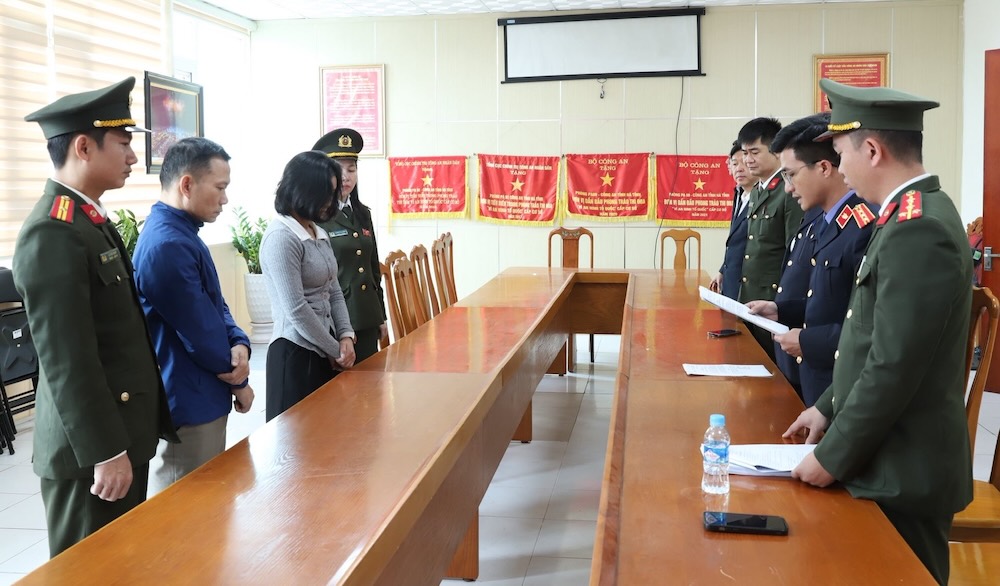 Procesamiento penal del Director del Centro de Entrenamiento y Competicion de Deportes de Ha Tinh. Foto: Duc Quang