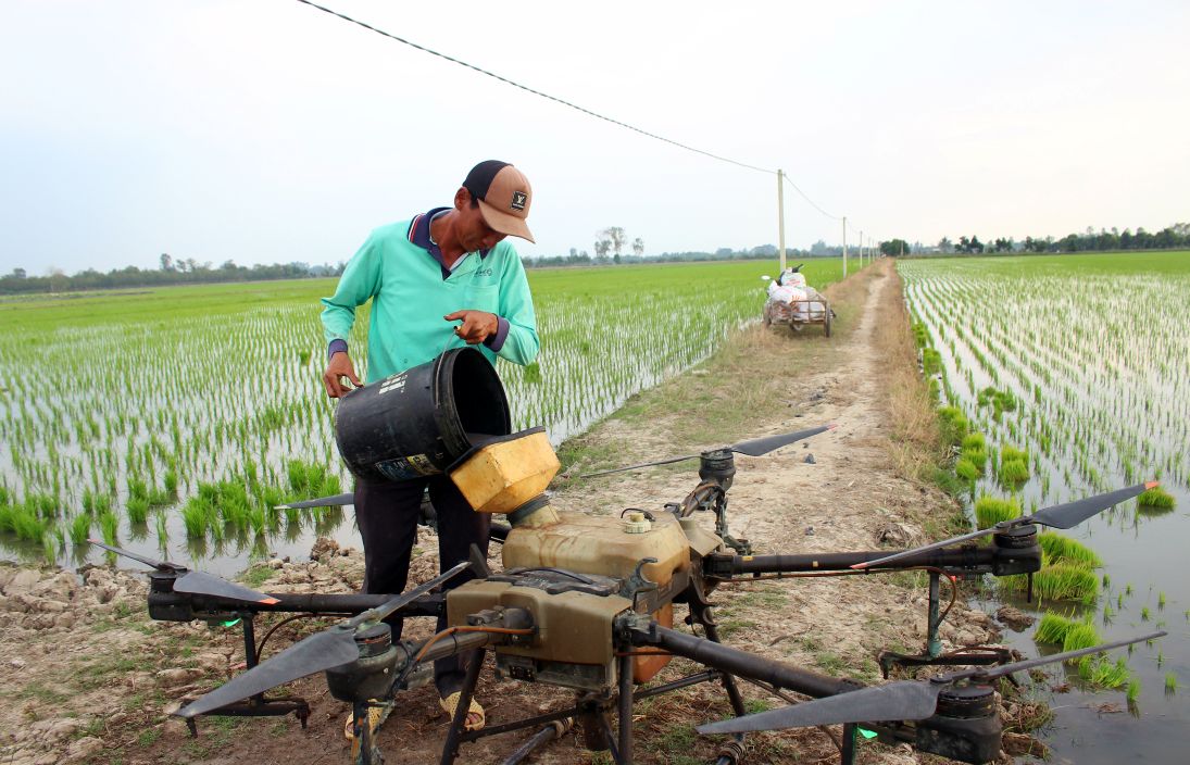 Ngay co nhieu dia phuong o Dong Thap ung dung cong nghe so vao hoat dong nong nghiep. Anh: Thanh Mai