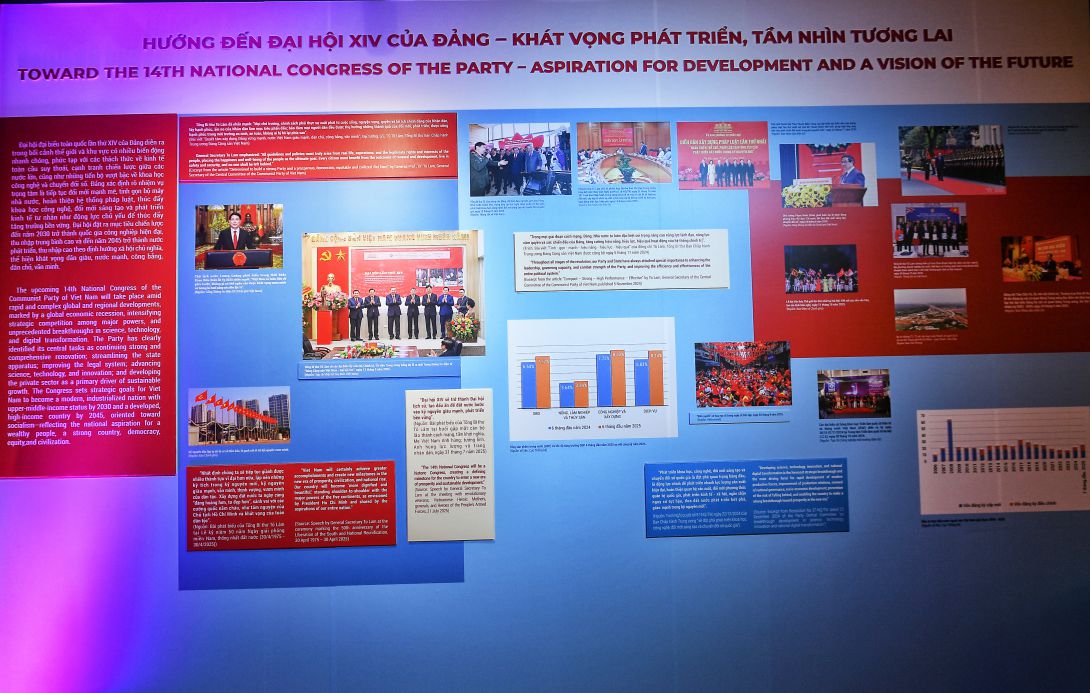 Mot trong nhung phan trong tam cua trien lam. Anh: Viet Van