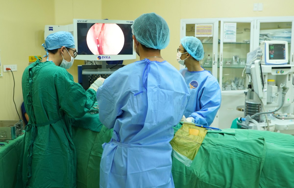 Prolonged headache, a warning sign of dangerous pathology.