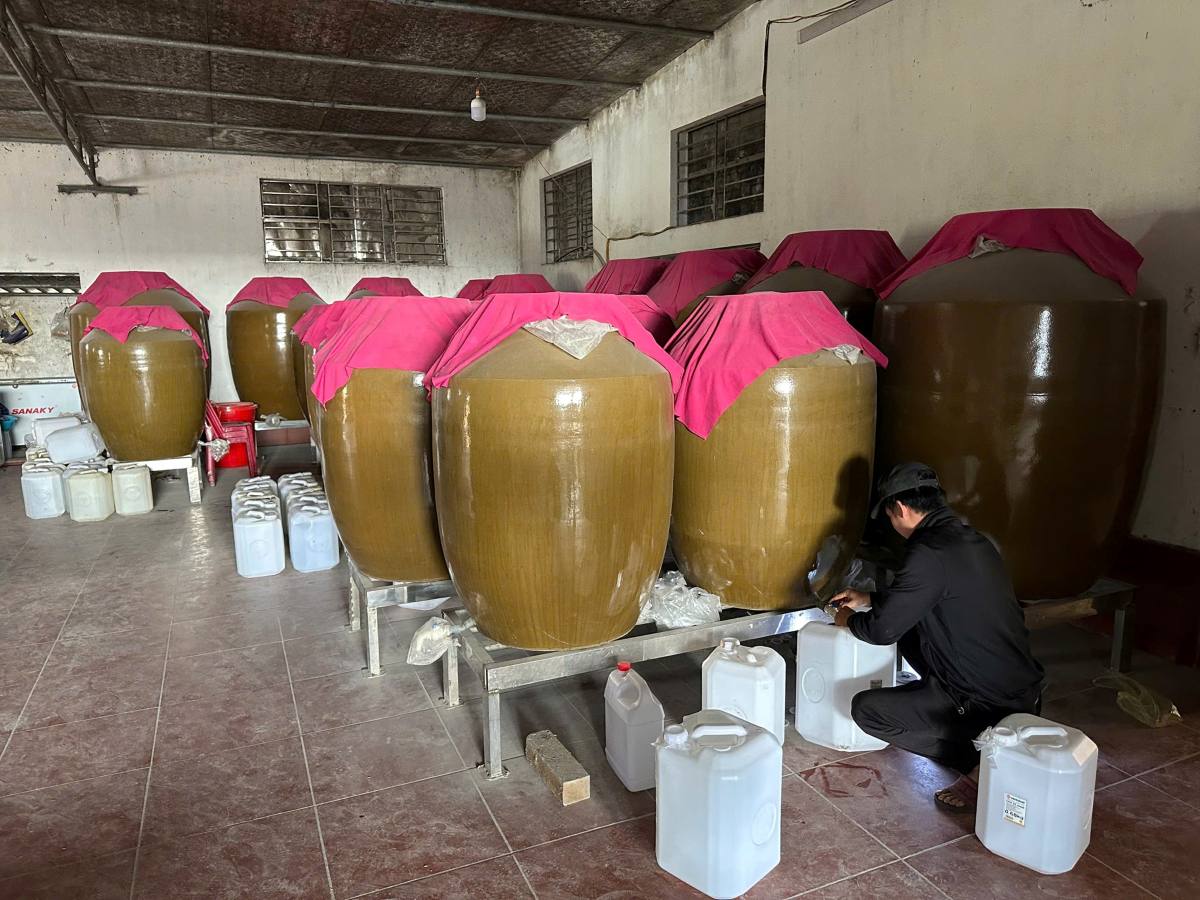 Công an xã Vĩnh Am phạt ông P.V.T 21 triệu đồng. Ảnh: Công an TP Hải Phòng