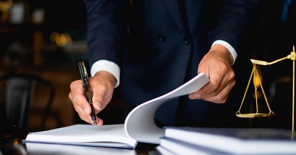 Ai có thẩm quyền xử lý kỷ luật lãnh đạo cấp xã là vấn đề được bạn đọc quan tâm. Ảnh: VGP