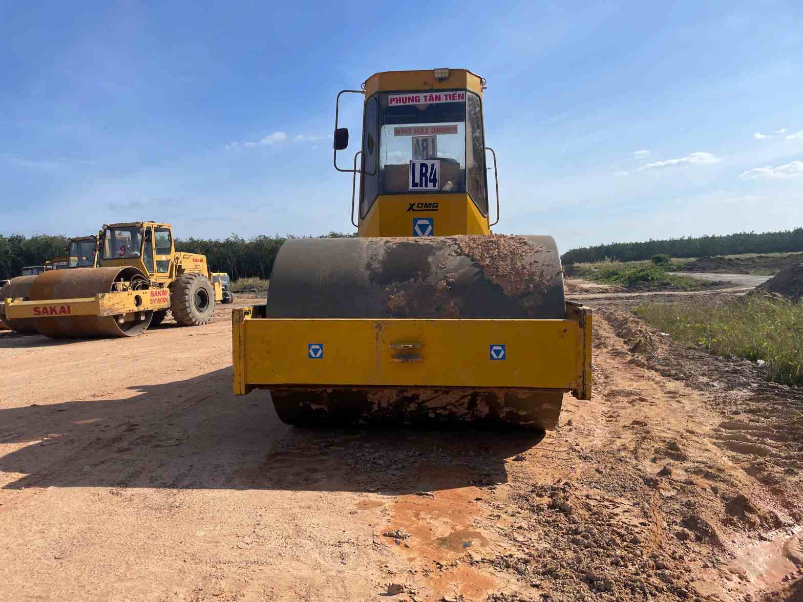 513 cases have handed over 172 hectares of land for the construction of the Ho Chi Minh City - Thu Dau Mot - Chon Thanh expressway. Photo: Dinh Trong