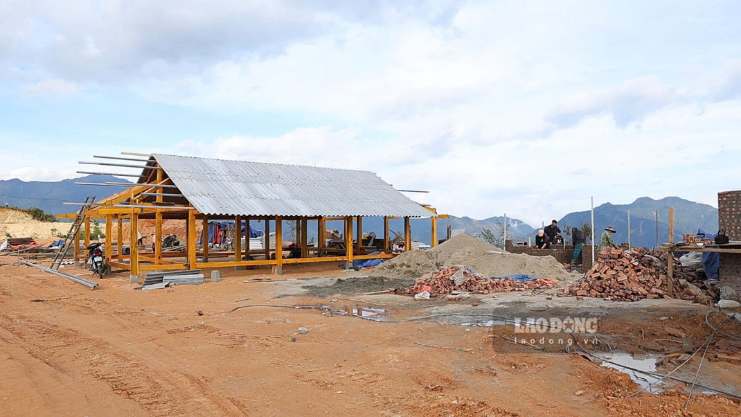 Nhung ngoi nha moi da dan hien huu. Anh: Hung Cuong