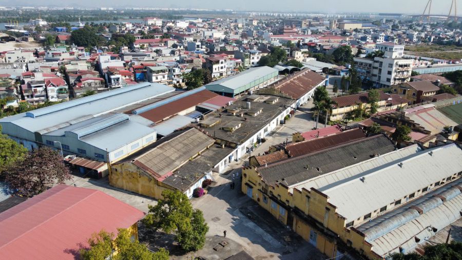 Ha Long Railway Joint Stock Company temporarily produces from January 13 to January 28. Photo: Mai Dung