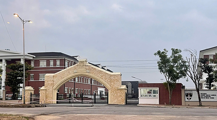 Shattuck-St. Mary's Vietnam International School in Hai Phong has already enrolled students without a license. Photo: Minh Hung
