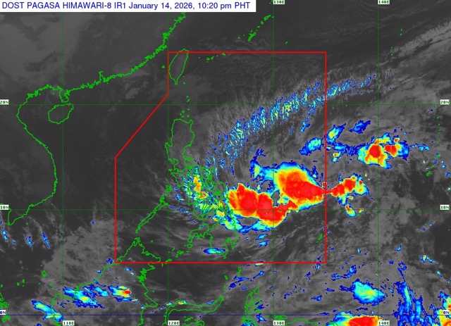Tropical depression circulation causes heavy rain and strong winds in eastern Philippines. Photo: PAGASA