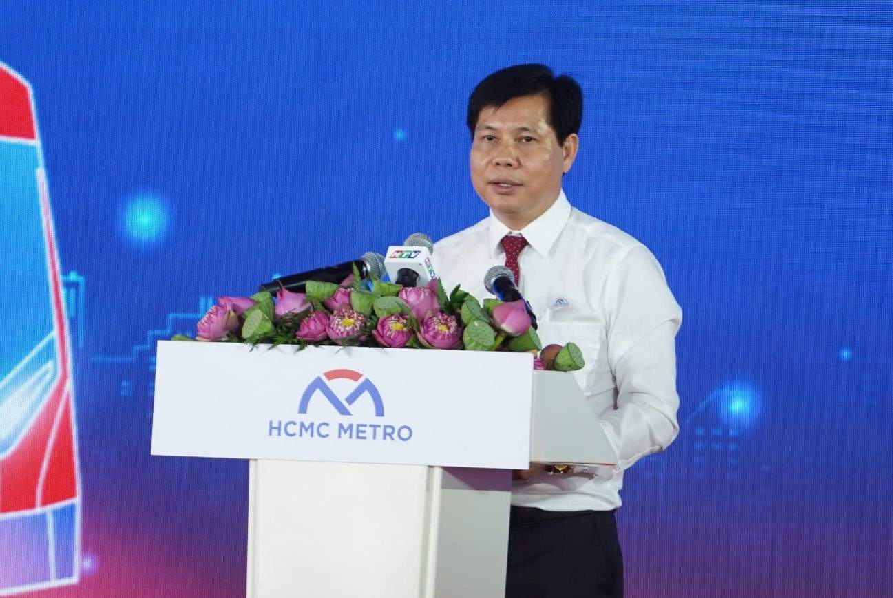 Ong Phan Cong Bang – Truong Ban Quan ly duong sat do thi TPHCM.  Anh: Minh Quan