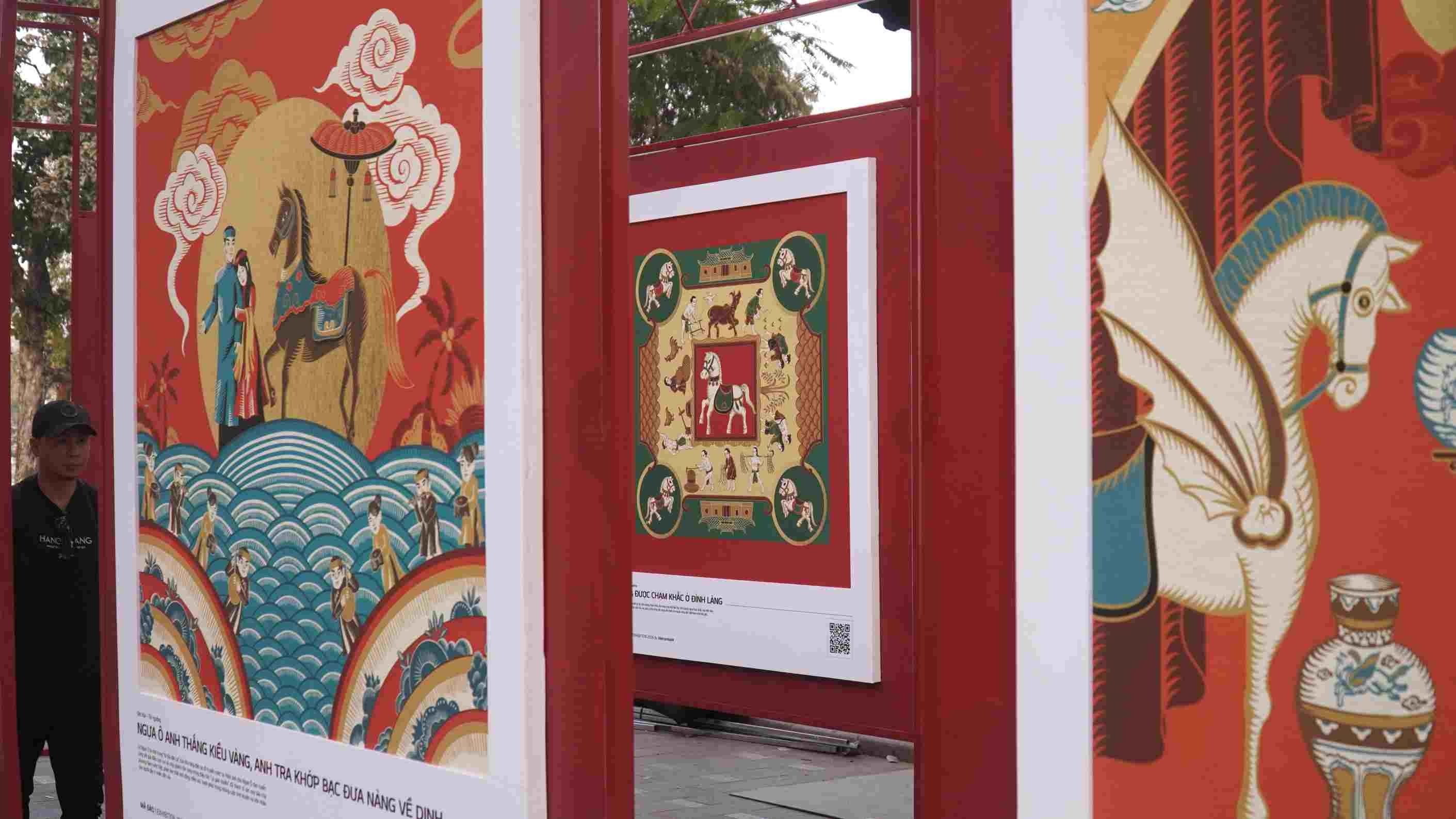 Khi hinh tuong con ngua trong van hoa Viet buoc ra khong gian cong cong, nghe thuat tro nen gan gui hon bao gio het. Anh: Minh Vu