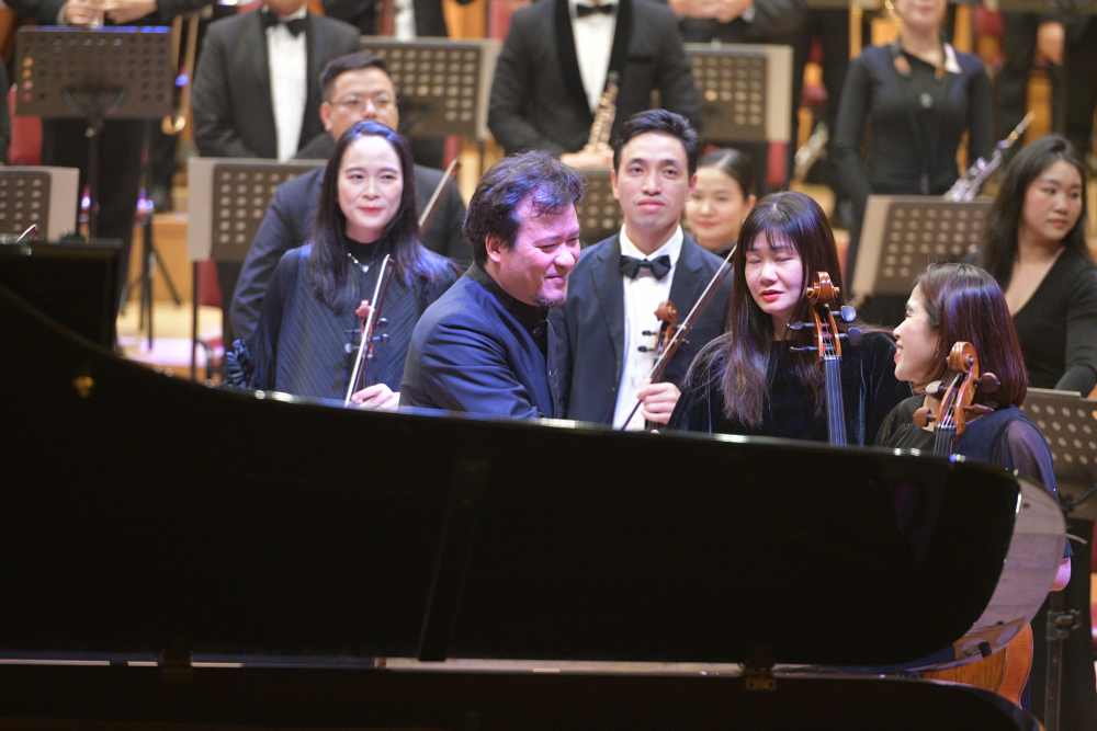 Dem nhac de lai nhieu du am trong long khan gia yeu nhac co diem. Anh: Ban to chuc