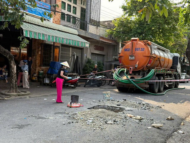 배수로 건설 중 노동자 2명 사망 사건 조사