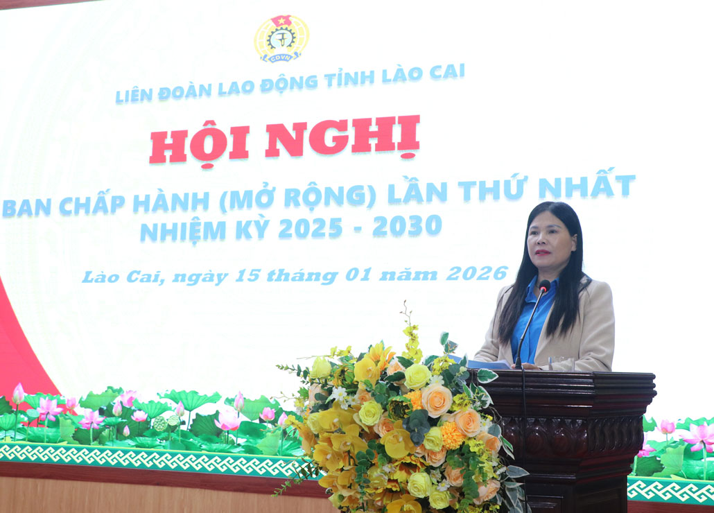 Chu tich LDLD tinh Lao Cai Nguyen Thi Bich Nhiem