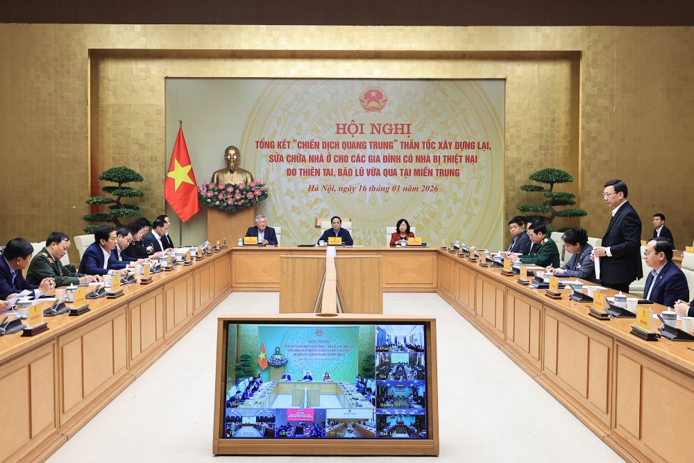 Politburo member, Prime Minister Pham Minh Chinh chairs the summary conference "Quang Trung Campaign". Photo VGP/Nhat Bac