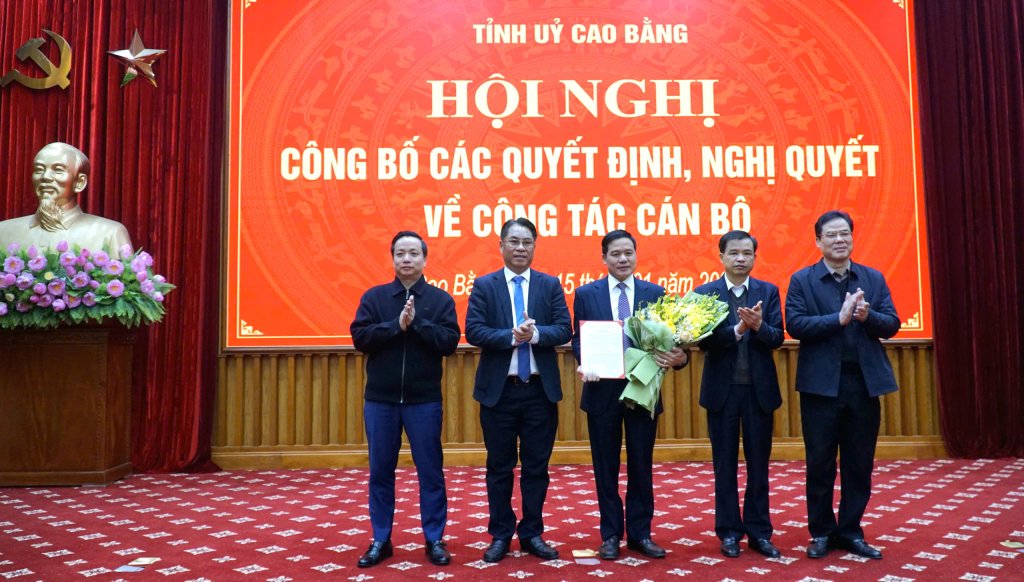 Mr. Do Van Thang was approved by the Secretariat for the position of Chairman of the Inspection Committee of Cao Bang Provincial Party Committee. Photo: Dieu Linh
