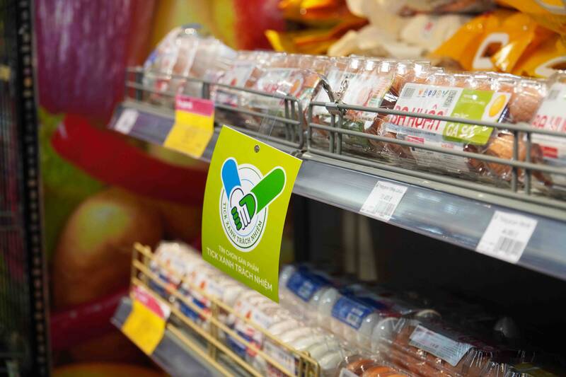 Nhieu san pham duoc gan