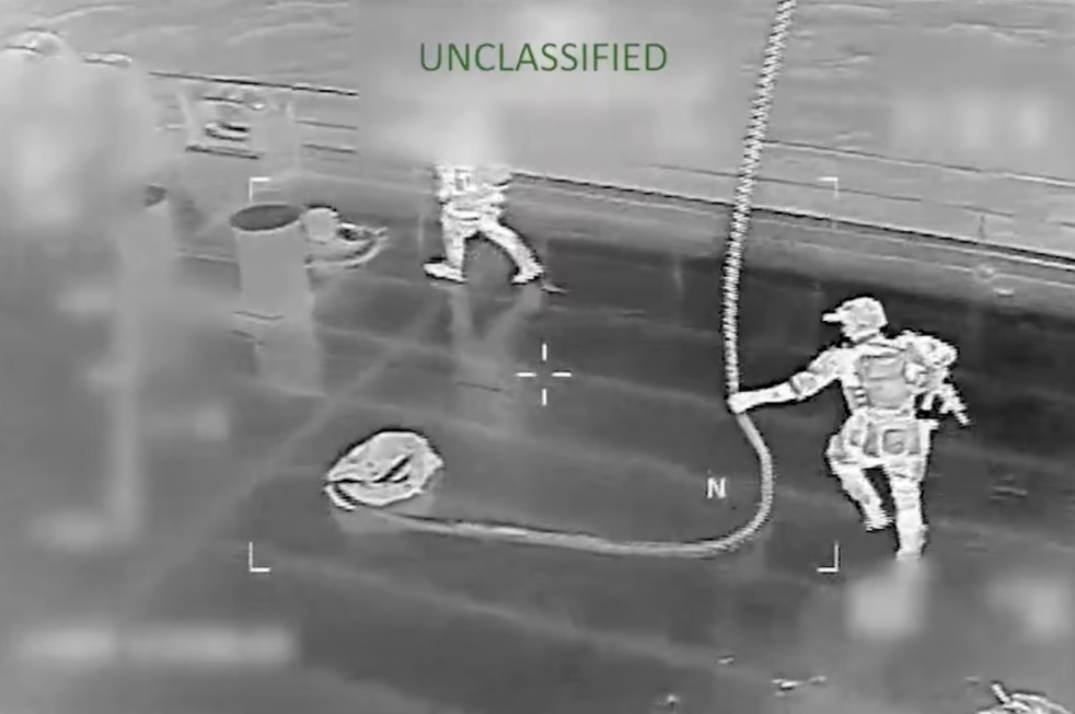 Fuerzas especiales estadounidenses capturan el petrolero Veronica el 15 de enero de 2026. Foto: U.S. Southern Command