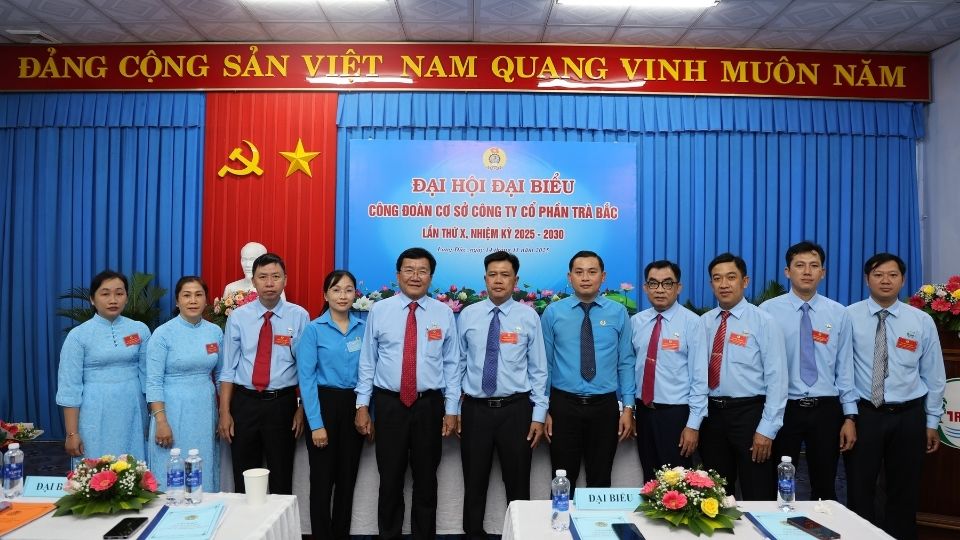 Chu tich Cong doan co so Dinh Van Hieu voi nhieu sang kien gop phan nang cao hieu qua san xuat tai doanh nghiep. Anh: Nhan vat cung cap