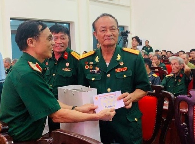 From January 1, 2026, a number of groups of retired military officers will be supported with security and training money from sergeant-level officers on duty. Photo: VGP