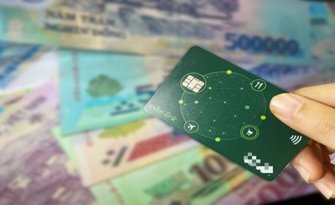 Login name, access password of bank accounts; bank card information, transaction history data of bank accounts are sensitive personal data. Photo: Khanh An