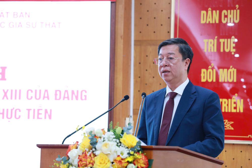 PGS.TS. Vu Trong Lam, Giam doc - Tong Bien tap Nha xuat ban Chinh tri quoc gia Su that. Anh: Ai Van