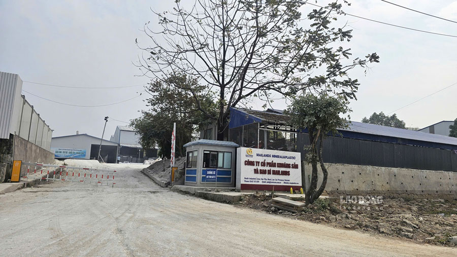 Nha xuong san xuat Cong ty co phan khoang san va bao bi Mailands 