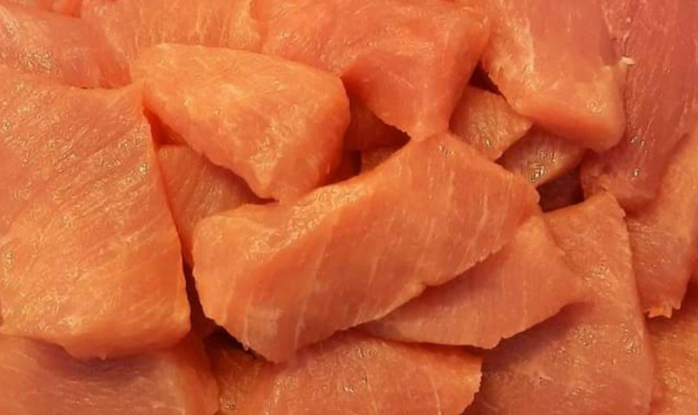 A diet high in pork tenderloin is good for workers in many industries. Photo: Kieu Vu