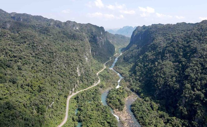 Mot goc Vuon Quoc gia Phong Nha - Ke Bang nhin tu tren cao. Anh: Cong Sang