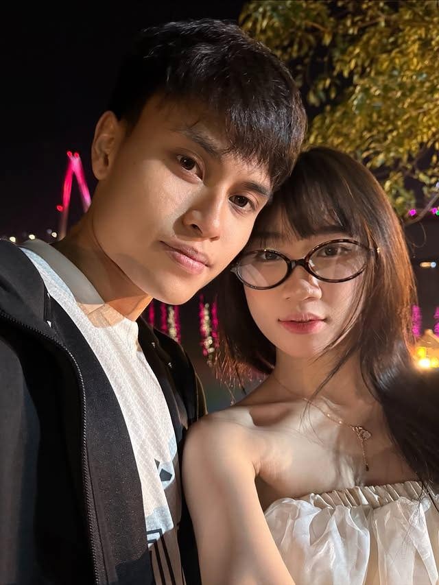 Hau ve Minh Phuc va ban gai Lan Anh cong khai hen ho tu nam 2024. Anh: Cat tu video