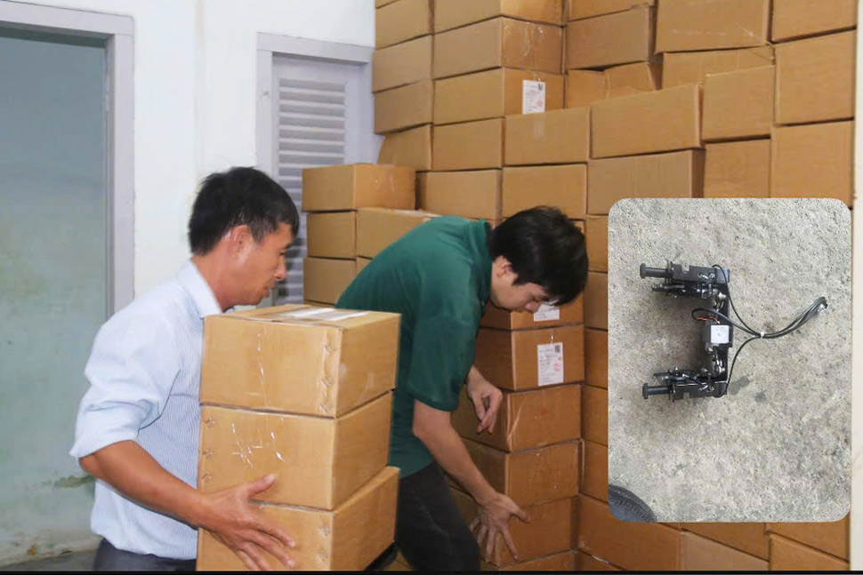 990 bộ điều chỉnh ghế ô tô không hóa đơn bị lực lượng chức năng Khánh Hòa tạm giữ. Ảnh: Phương Linh