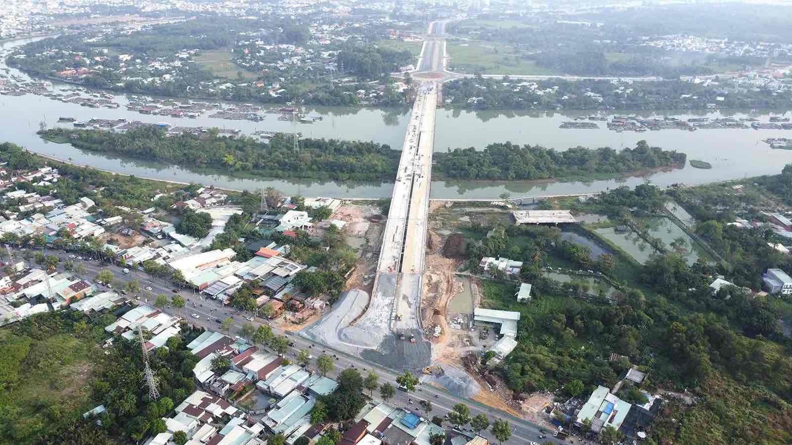 Thong xe ky thuat cau Thong Nhat vao thang 2.2026. Anh: HAC