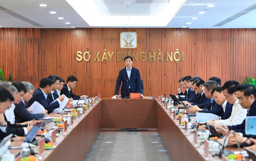 ハノイ市党委員会書記グエン・ズイ・ゴック氏:ボトルネックを解決するためにあらゆる手段を講じ、断固として後退しない。写真:クアン・タイ