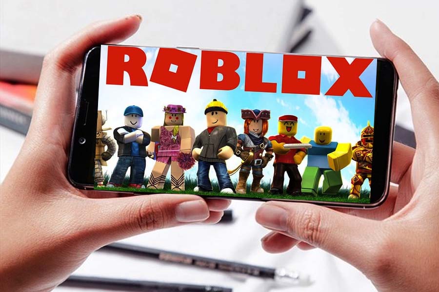 Online game Roblox deploys mandatory age verification in India. Graphics: Cat Tien