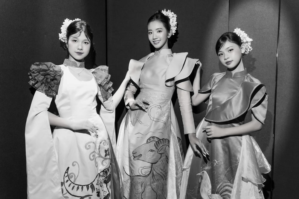 Gop phan xay dung the he tre Viet Nam tu tin, ban linh, nhan van. 