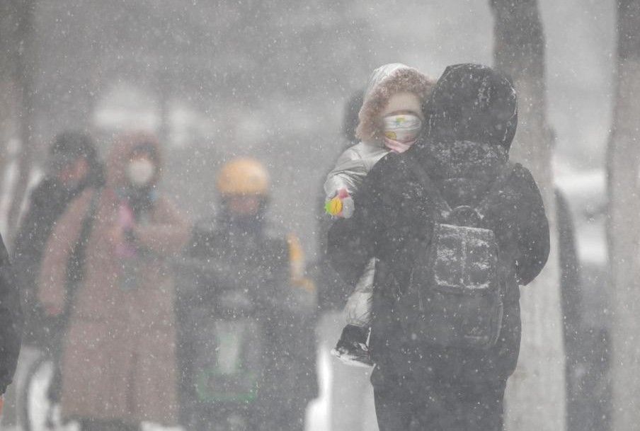 China is urgently responding to the winter storm forecast to be the strongest since the beginning of the year. Photo: Xinhua
