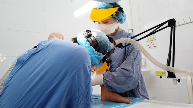 Patients with social diseases often hesitate to go to the hospital for examination. Photo: BVCC