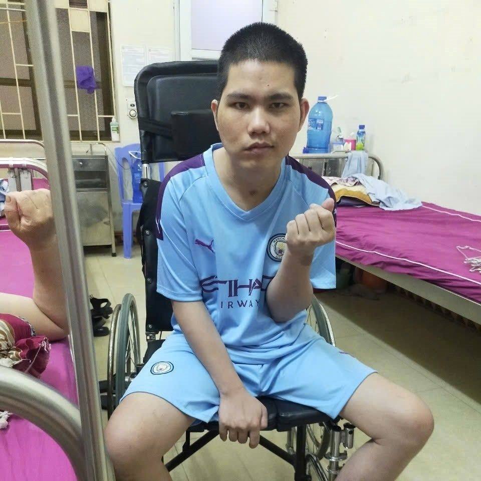 Anh Pham Van Minh da ghep hop so 2 lan sau tai nan. Anh: Nhan vat cung cap