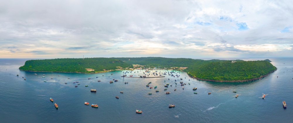 Tho Chau Special Zone belonging to An Giang province has a key strategic position, being the frontline sea and island area in the far southwest of the Fatherland. Photo: Phuong Vu