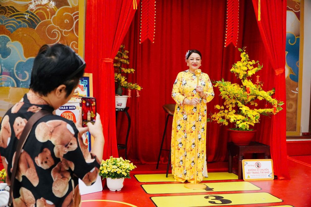  Cac tieu canh duoc bo tri dep mat, hoai niem ve khong khi Tet Sai Gon xua. Anh: Thai Bao