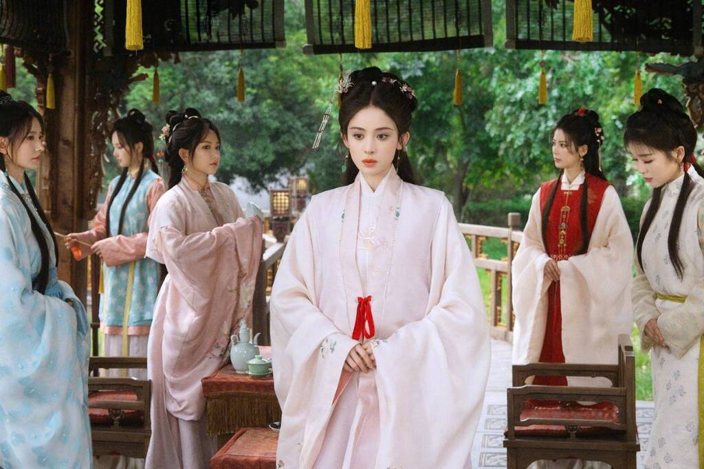 Co Luc Na Trat trong phim “Ngoc minh tra cot”. Anh: Nha san xuat