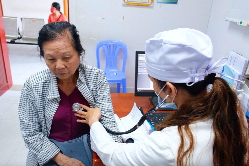 Near Tet, warning of increased risk of stroke as the weather gets colder