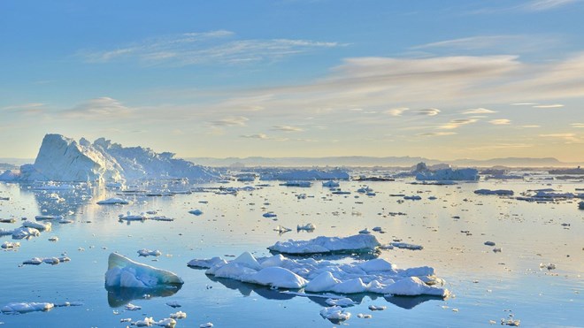 Small ice cracks in the Arctic could cause major climate change. Photo: United Nations