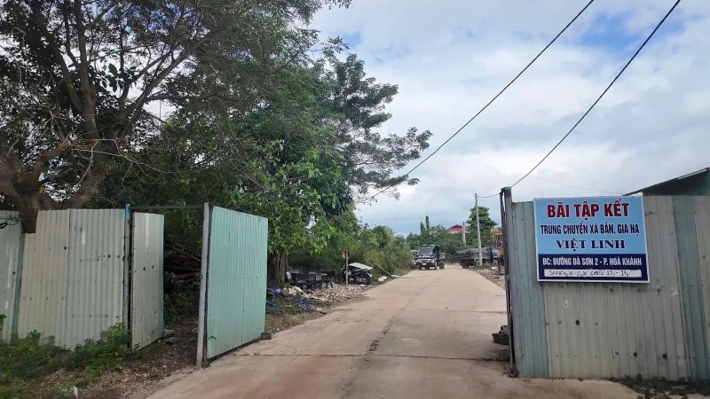 Dia diem tap ket trung chuyen xa ban, gia ha hop phap do Cong an phuong Hoa Khanh, Da Nang tham muu UBND phuong to chuc. Anh: Truong An