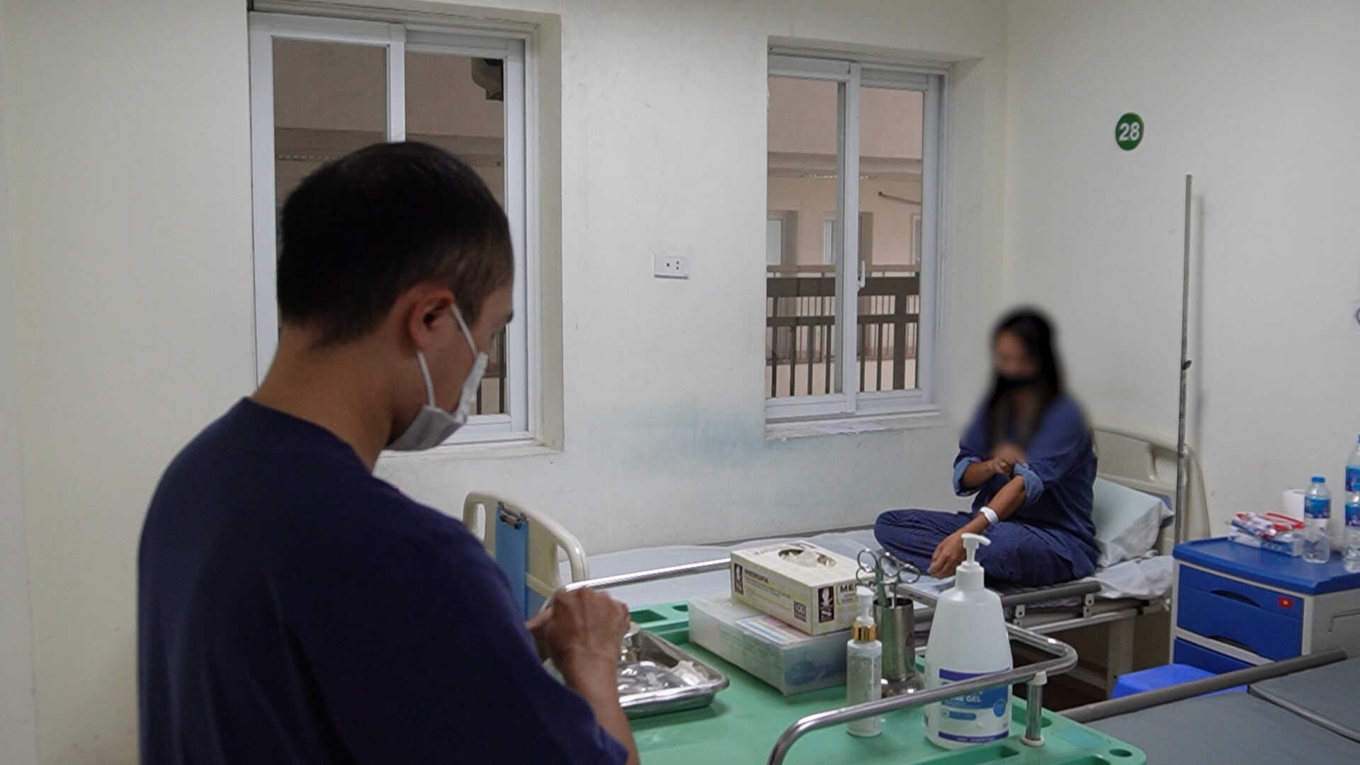 Hanoi dengue fever reduces but the risk is still lurking near Tet