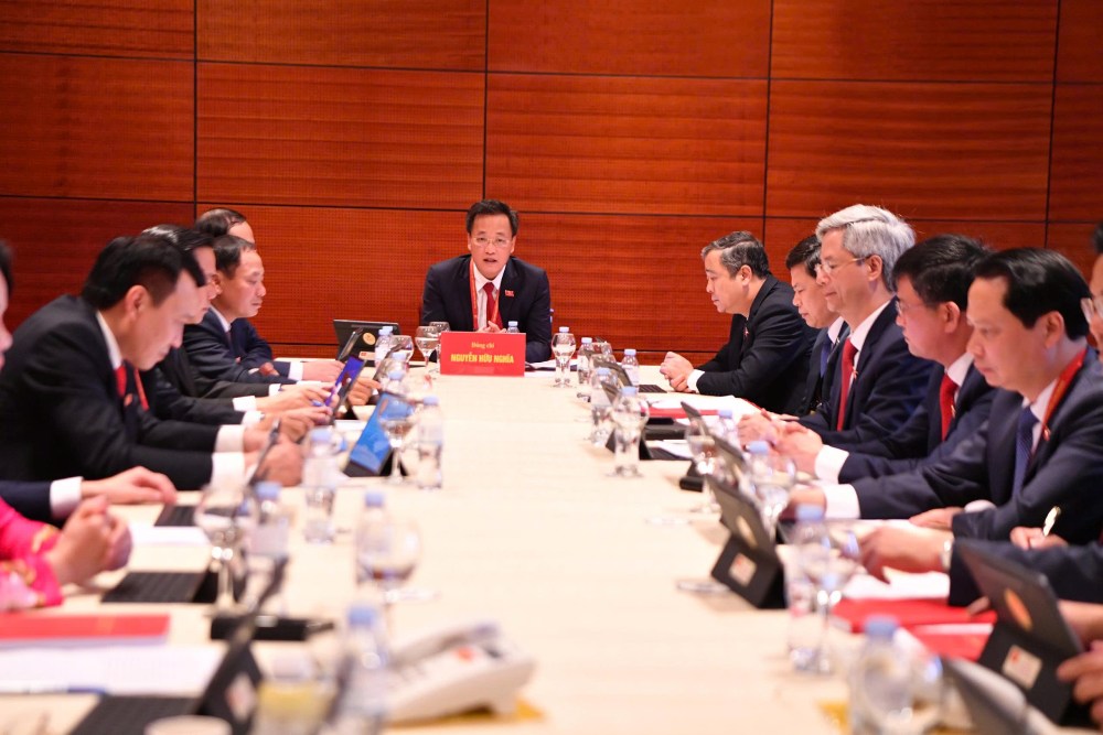 Cac dai bieu trong buoi thao luan tai Doan. Anh: Pham Dong 