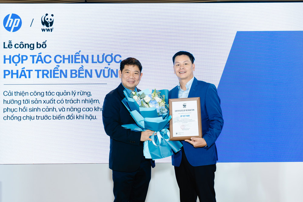 HP Vietnam announces strategic cooperation with WWF-Vietnam. Photo: Provided by DN