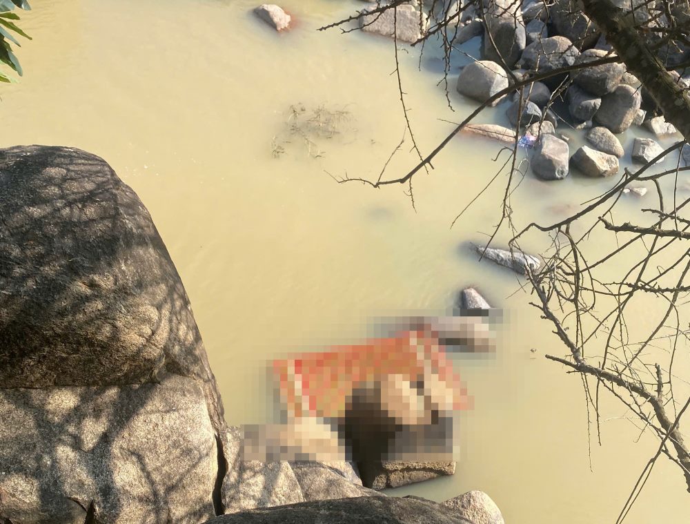 Vi tri phat hien thi the nan nhan. Anh: Pham Duy 